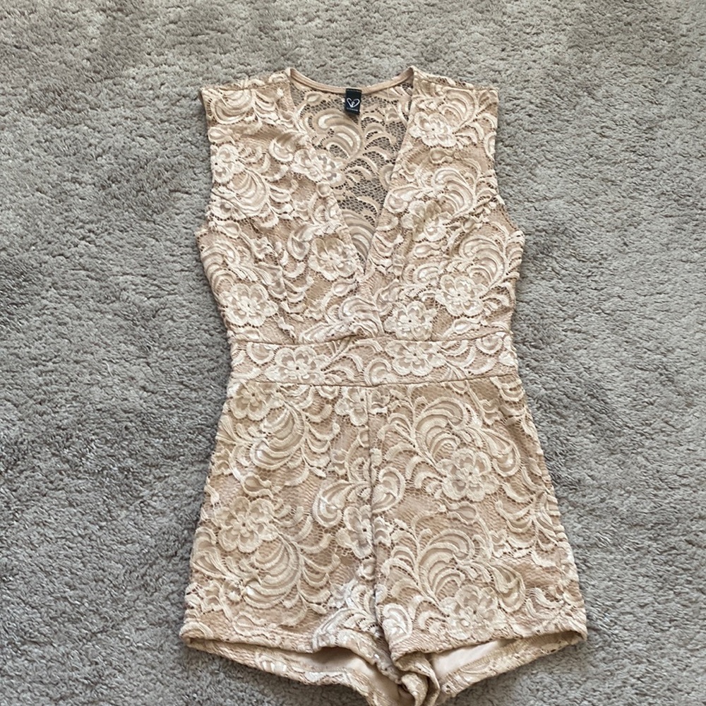 Woman’s shiny Beige Romper/medium/Windsor